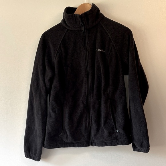 Columbia Jackets & Blazers - Columbia women’s L full zip Black fleece Performance Jacket